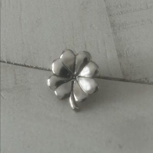 Vintage Shamrock Four Leaf Clover Irish Lucky Lapel Pin Hat Tie Silver Tone